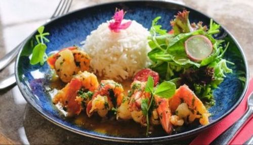 Weekend Brunch & Family Dining